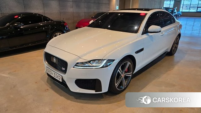 Jaguar XF (X260) 2019 Белый из Кореи