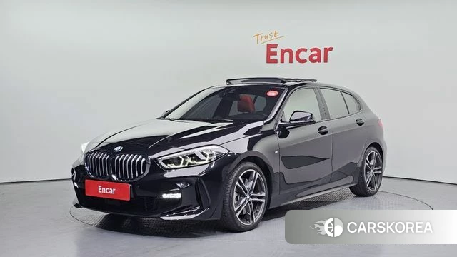 BMW 1 Series (F40) 2021 Черный из Кореи