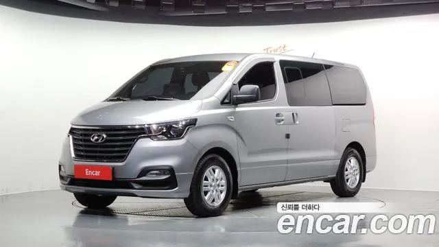 Hyundai The New Grand Starex 2018 Серебряный из Кореи