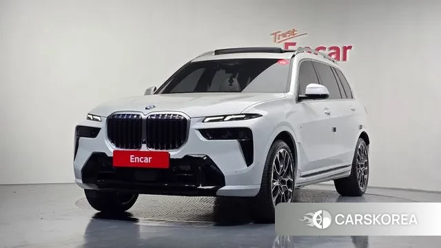 BMW X7 (G07) 2024 Белый из Кореи