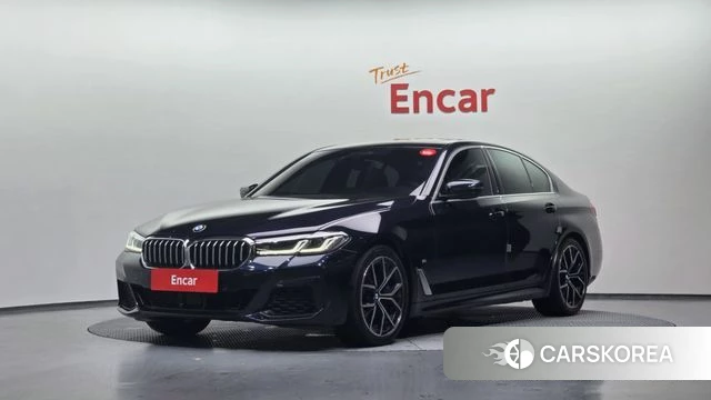 BMW 5 Series (G30) 2020 Черный из Кореи