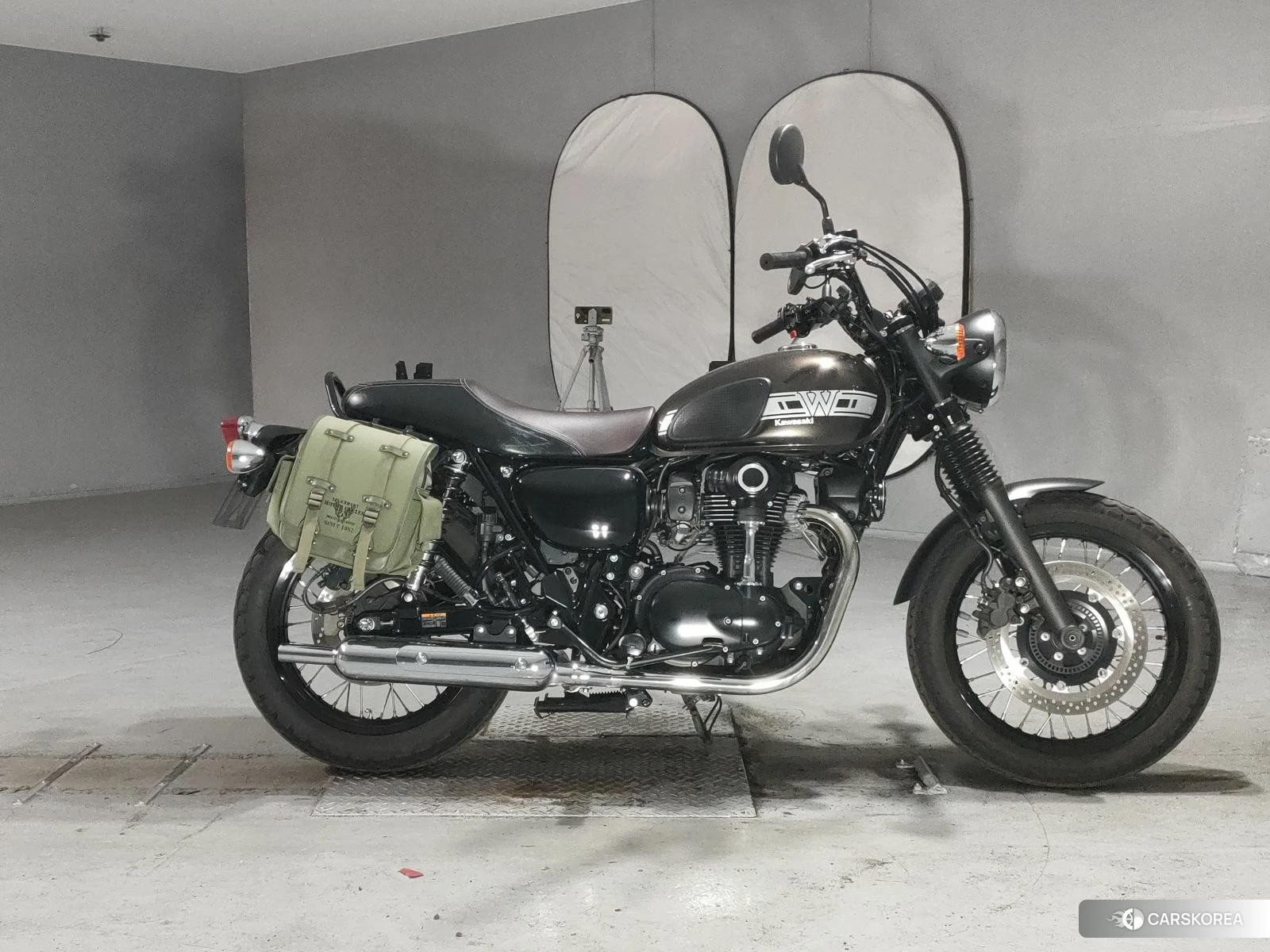 Kawasaki W800 CAFE 2021 из Японии