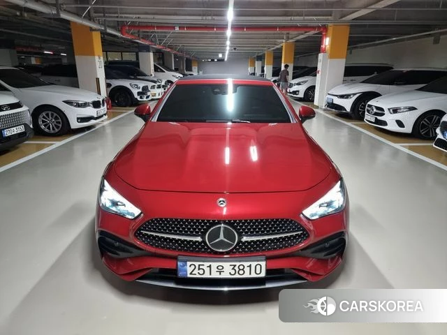 Mercedes-Benz CLE-Class C236 2024 Красный из Кореи