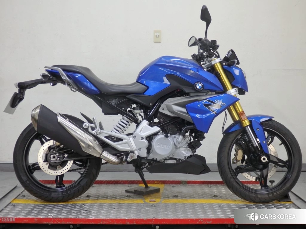 Проданный BMW G310R 2017 из Японии