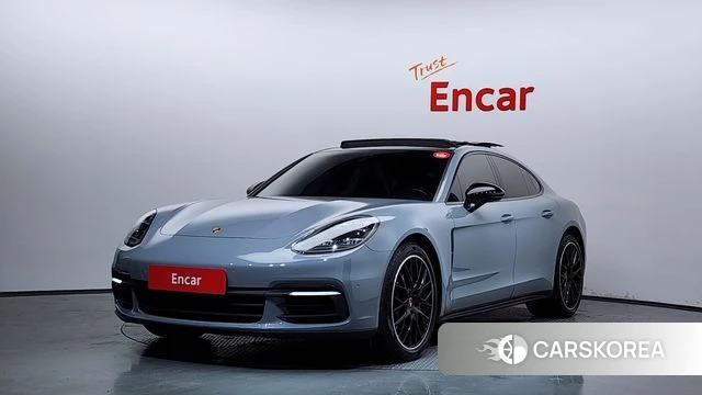 Porsche Panamera (971) 2018 Светло-серебряный цвет из Кореи