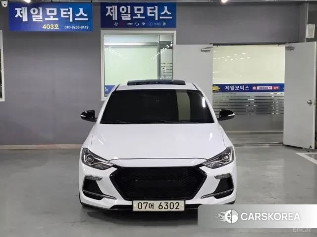Hyundai Avante AD 2018 Белый из Кореи