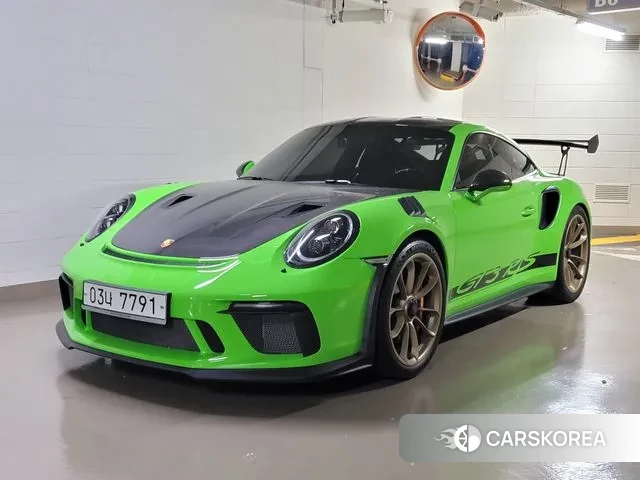 Porsche 911 2019 Зеленый из Кореи