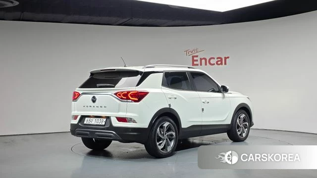 Ssangyong Beautiful Korando 2019 Белый из Кореи