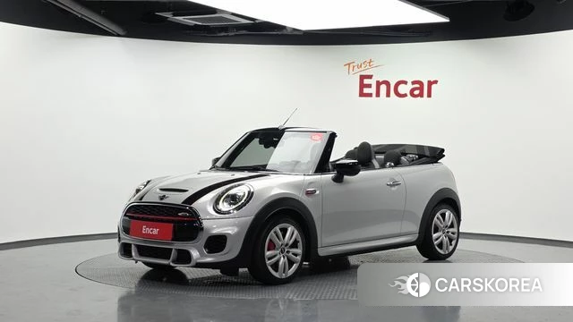 Mini Cooper S Convertible 2020 Серебристо-серый из Кореи