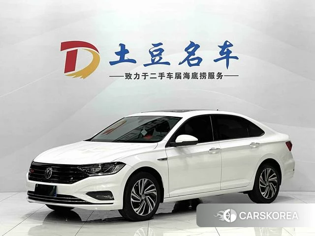 Volkswagen Sagitar 2022 Белый из Китая