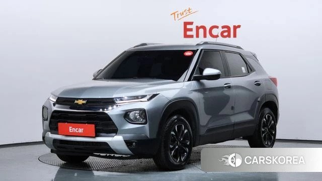 Chevrolet (GM Daewoo) Trailblazer 2022 Серебряный из Кореи