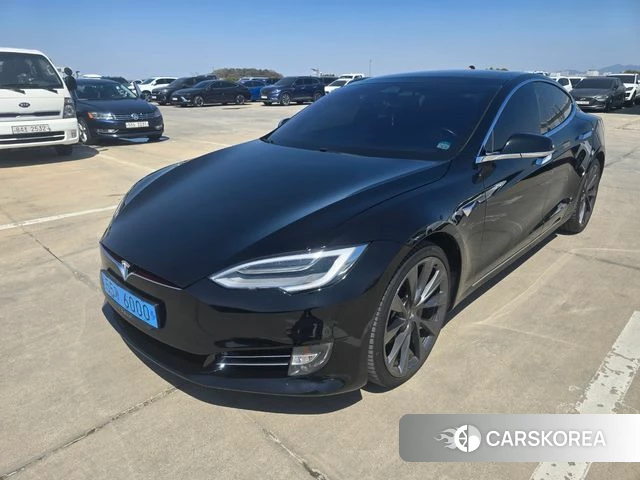 Tesla Model S 2018 Черный из Кореи
