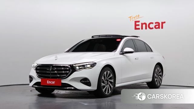 Mercedes-Benz E-Class W214 2024 Белый из Кореи