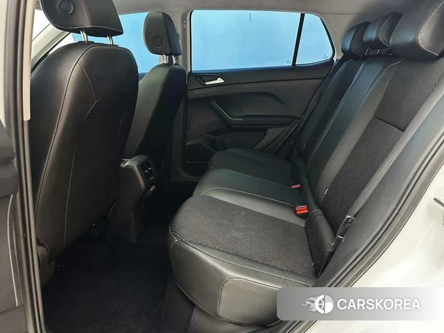 Volkswagen Exploring the shadow 2022 Белый из Китая