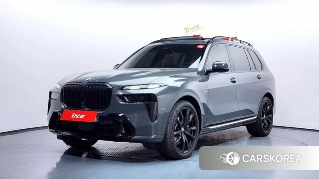 BMW X7 (G07) 2025 Серый из Кореи