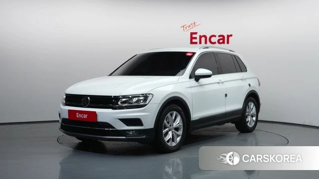 Volkswagen Tiguan second Generation 2019 Белый из Кореи