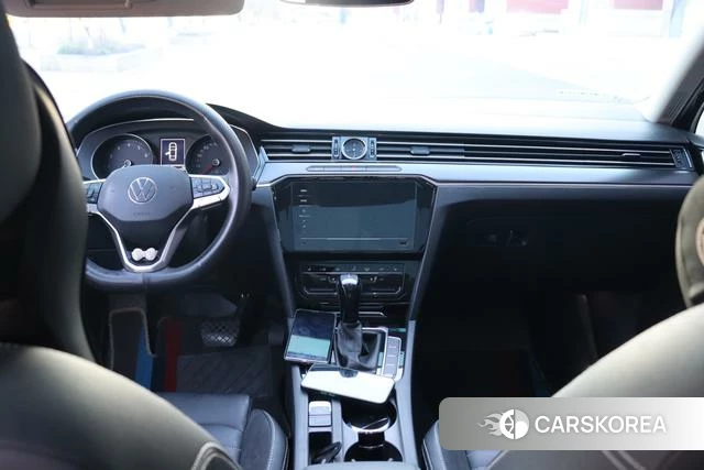 Volkswagen Magotan 2021 Черный из Китая