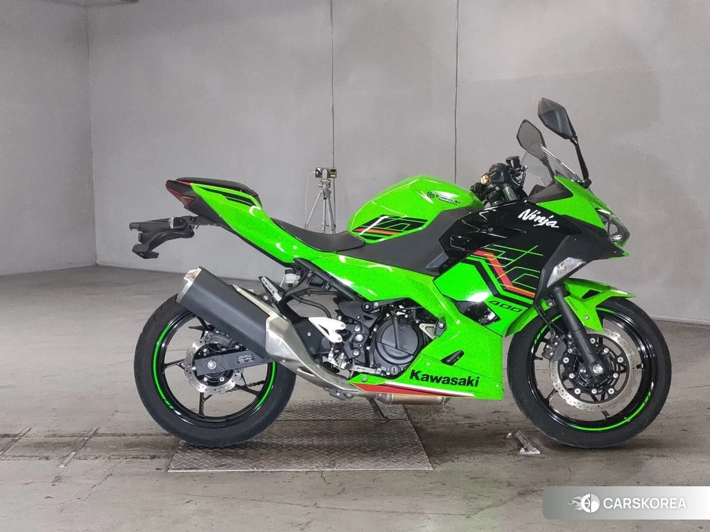 Проданный Kawasaki NINJA 400 id 4052819 из Японии