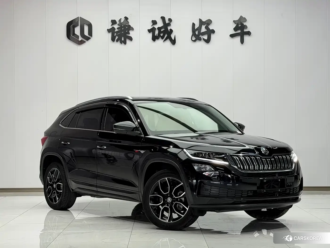 Skoda Kodiak GT 2021 Черный из Китая