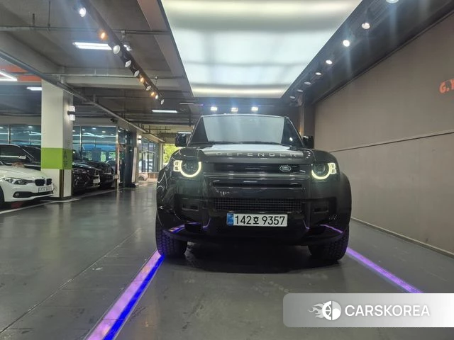 Land Rover Defender (L663) 2025 Серый из Кореи