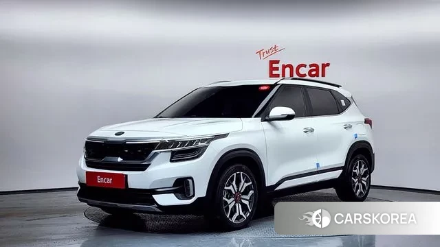 Kia Seltos 2021 Белый из Кореи