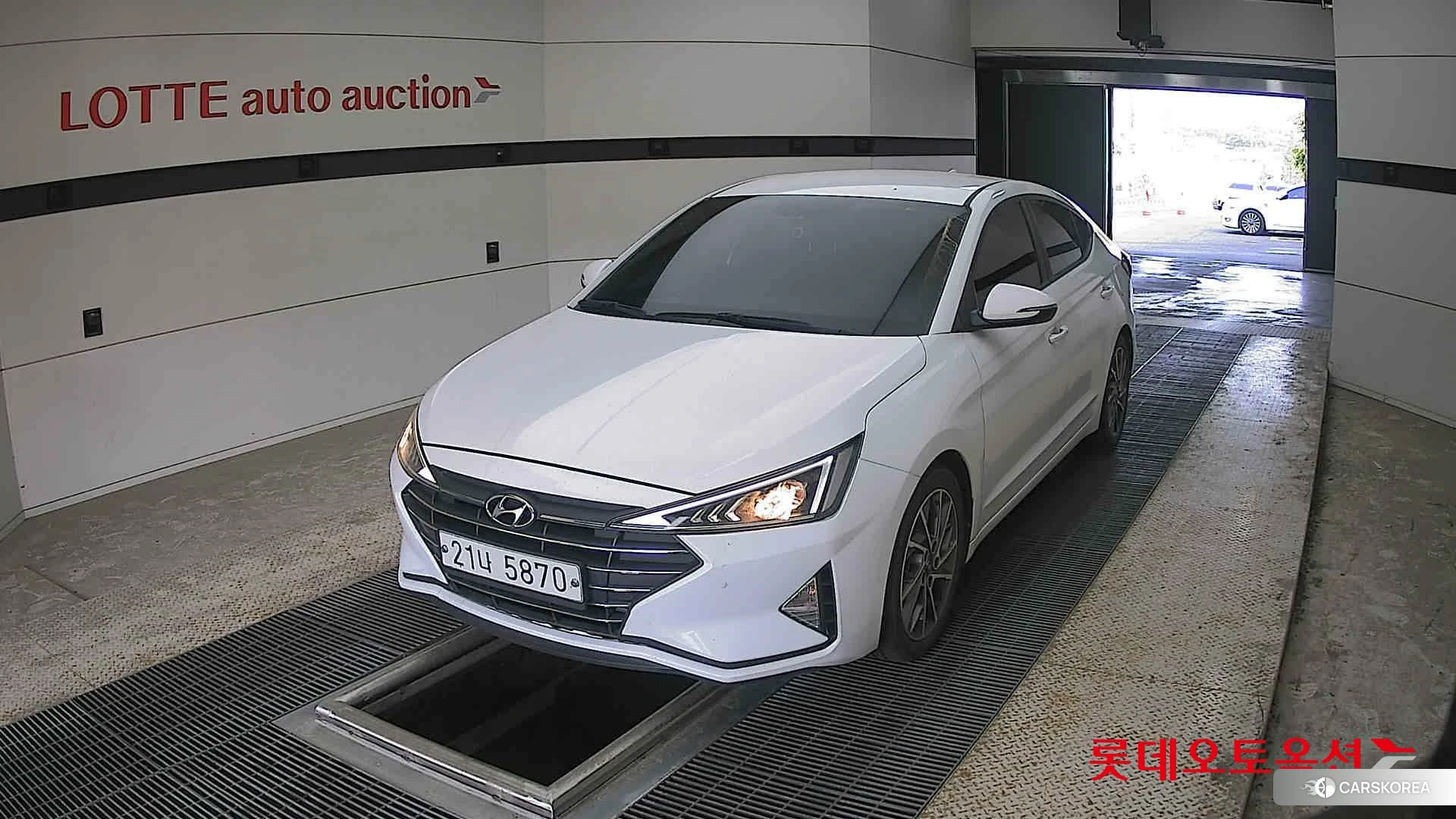 Hyundai Avante 2020 Белый из Кореи
