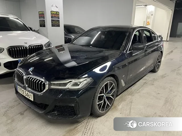 BMW 5 Series (G30) 2022 Черный из Кореи