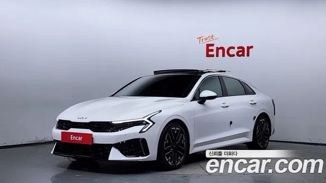 Kia The New K5 3rd generation 2024 Белый из Кореи