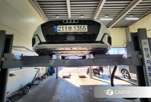 Audi A3 (8Y) 2023 Белый из Кореи