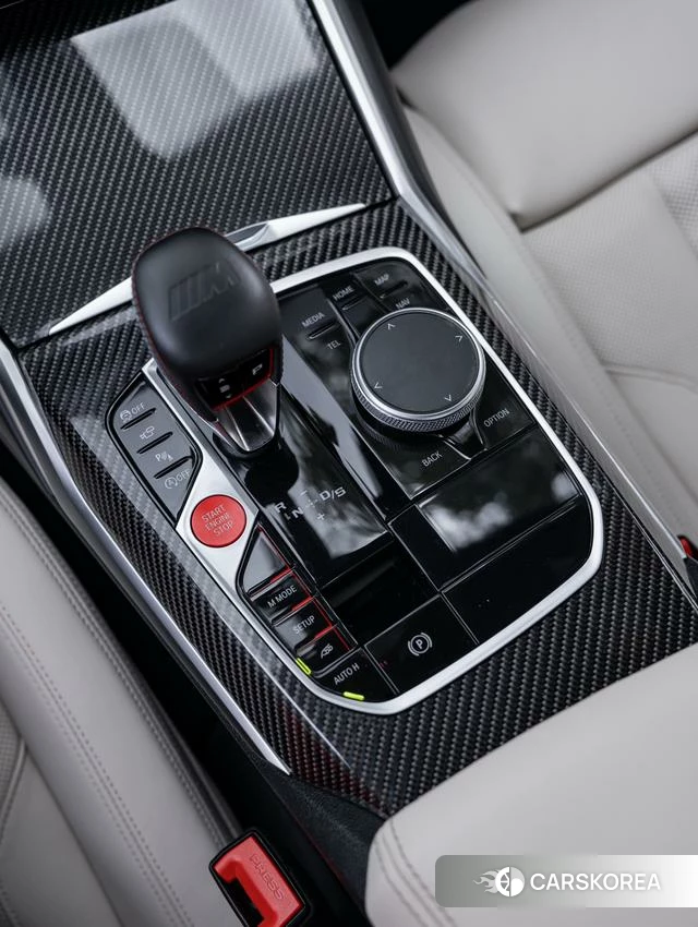 BMW M3 2025 Красный из Китая