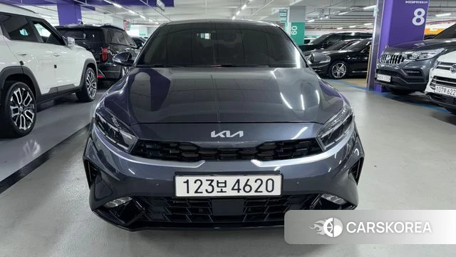 Kia The New K3 2nd generation 2022 Серый из Кореи