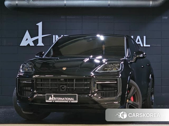 Porsche Cayenne (PO536) 2025 Черный из Кореи