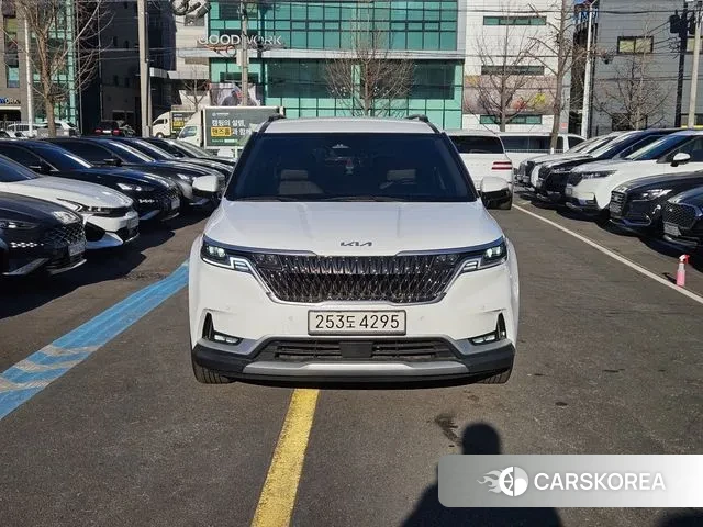 Kia Carnival 4th generation 2023 Белый из Кореи
