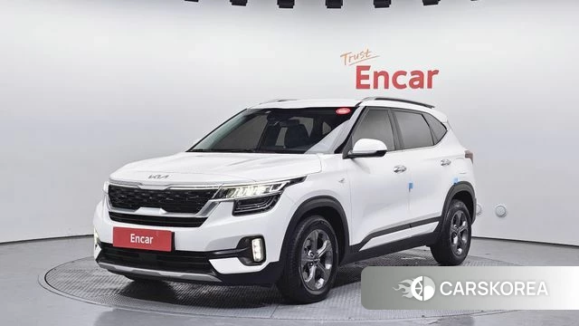 Kia Seltos 2022 Белый из Кореи