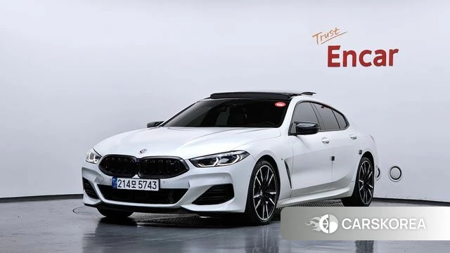 BMW 8 Series (G15) 2023 Белый из Кореи