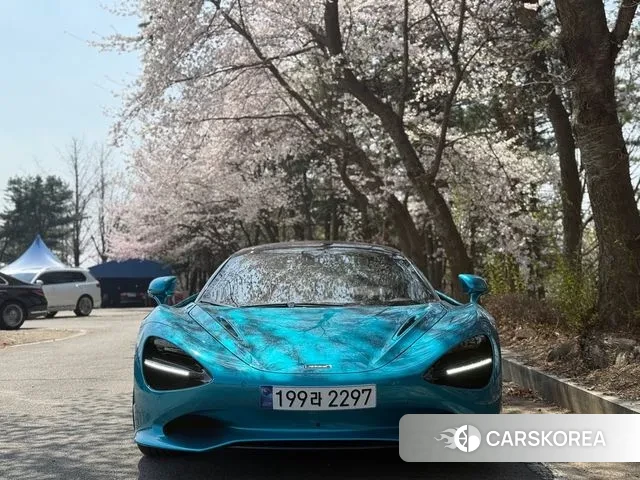 McLaren 750S 2024 Синий нефрит из Кореи