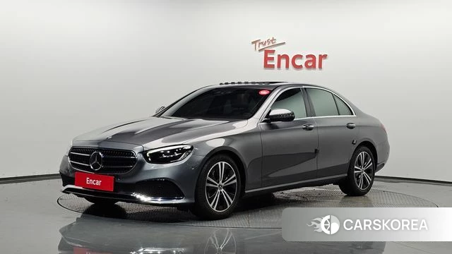 Mercedes-Benz E-Class W213 2021 Серый из Кореи
