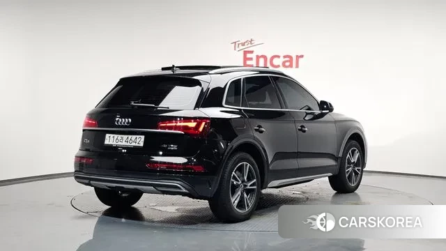 Audi Q5 (FY) 2021 Черный из Кореи