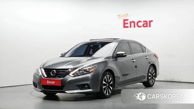 Nissan Altima 2018 Серый из Кореи