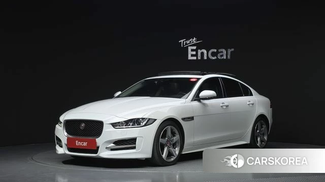 Jaguar XE 2019 Белый из Кореи