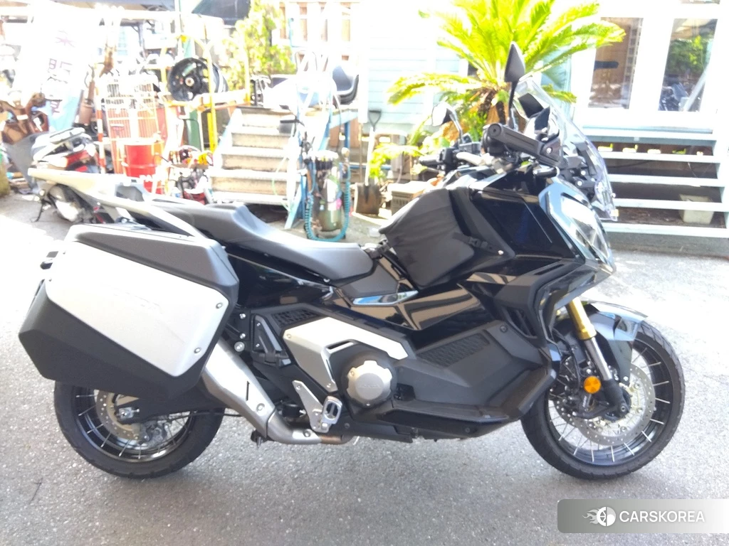 Проданный Honda X-ADV 750 2021 из Японии, фото 2