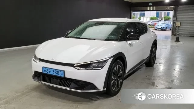 Kia EV6 2023 Белый из Кореи