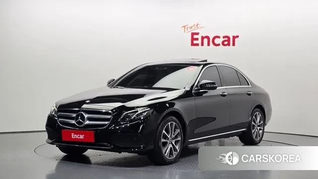 Mercedes-Benz E-Class W213 2018 Черный из Кореи