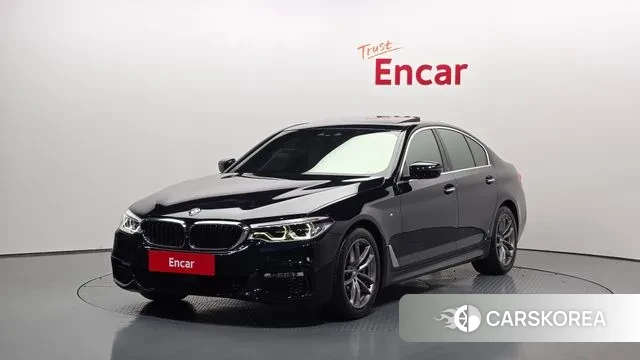 BMW 5 Series (G30) 2018 Черный из Кореи