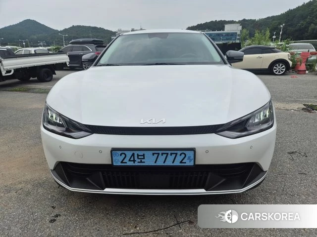 Kia EV6 2022 Белый из Кореи