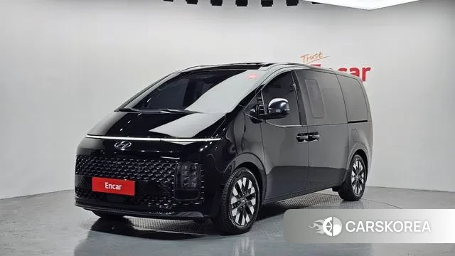 Hyundai Staria 2023 Черный из Кореи