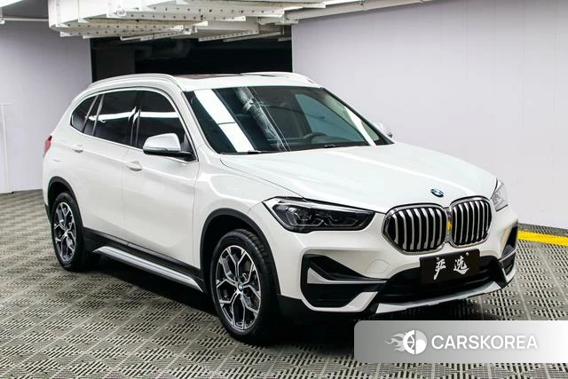 BMW X1 2022 Белый из Китая