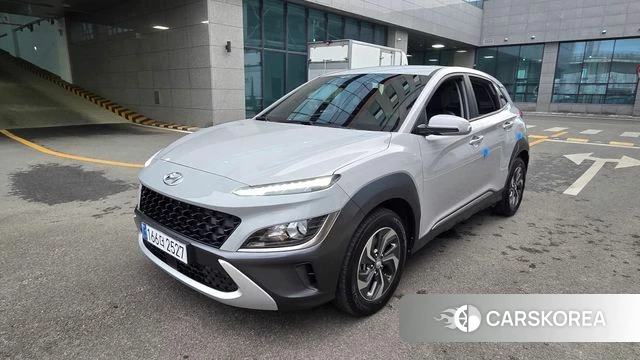 Hyundai The New Kona 2022 Серебристо-серый из Кореи