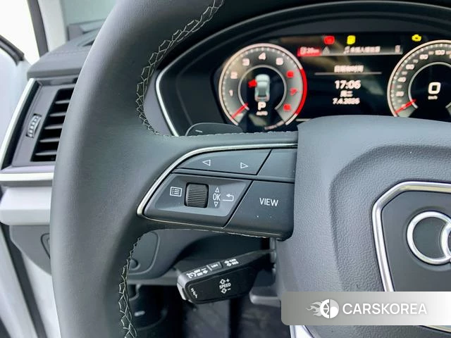 Audi Q5L 2022 Белый из Китая