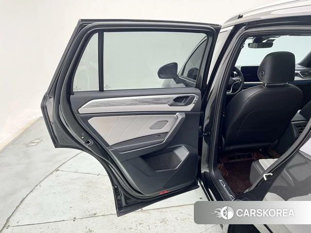 Volkswagen Tanyue 2025 Черный из Китая